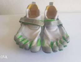 size 38 Vibram Shoes FlatsÂ 