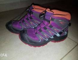 Salomon waterproof boots 120 000