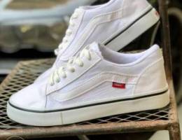 vans sneakers skater style