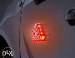 Emergency stop light with magnet