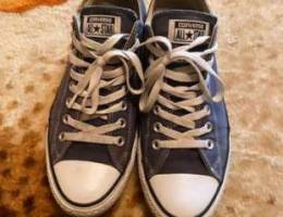 Converse Original size 44 fits 43 .. Offer...