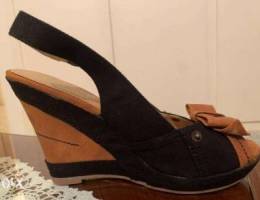 Shoes size 39