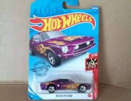 '68 Shelby GT500 diecast car model 1:64.