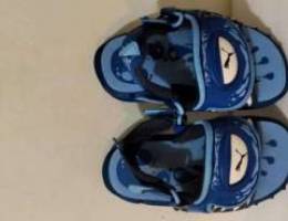 Original puma sandal size 19 like new