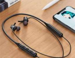 Bluetooth earphones