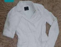 Bershka whiter blazer 50 000 Ø¬Ø§ÙƒÙŠØª