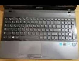 Samsung Core i5 Labtop ( Needs Batt )