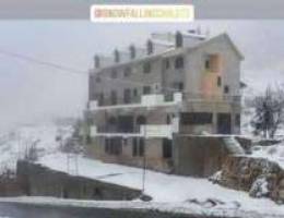 Building of chalets for Sale Mzaar-Kfardeb...