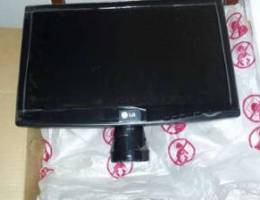 Lg original screen 47 cm new in box