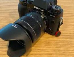 FUJIFILMÂ X-T1 Mirrorless Digital Camera 18...