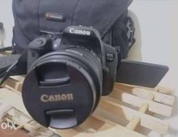 Canon 700D