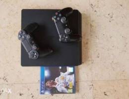 Ps4 2 controllers 1tb fifa 18