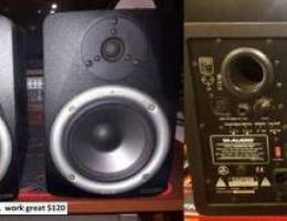 Monitors speakersM-Audio BX5 USED, Abused,...
