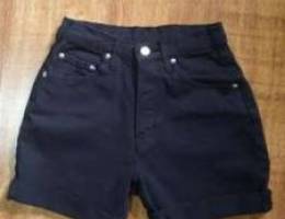 Short black size s or 27