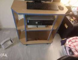 Pc table(Ø·Ø§ÙˆÙ„Ø© ÙƒÙˆÙ…Ø¨ÙŠÙˆØªØ±)