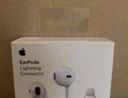 IPhone Earbuds Lightning Connector