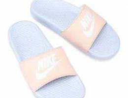 Nike women slipper