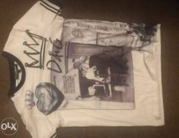 authentic used DG men tshirt size L