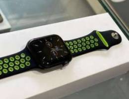 Used Apple Watch S6 44MM like new