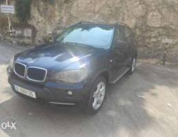 Bmw x5 2007 blue 7000$ (check accepted)